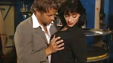 Se babe babe ger och thaiporr stönar samtidigt få en hel del nöje
