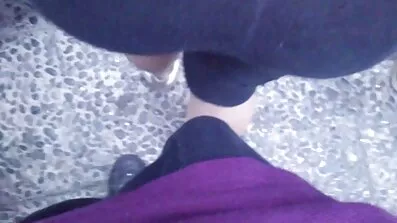 Efter en lång Avsugning Knullad av både flickor svensk amatör video