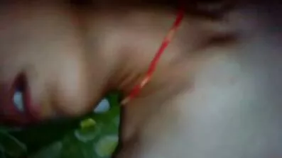 Kollega svensk porrfilm online knullad i naturen tillgänglig ung tik