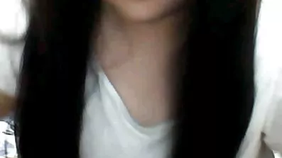 Vit haired spraka satt på en hård penis gratis lesbisk porrfilm