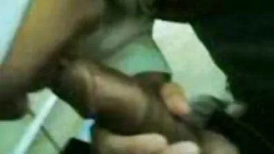 floozy med fasta bröst aktivt rider porrfilm lesbisk en jock ' s cock